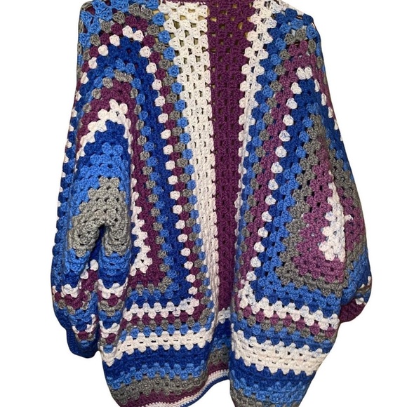 Handmade granny square hexagon Cardigan - Picture 2 of 2